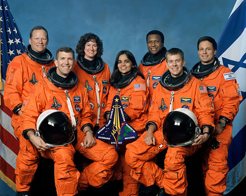 파일:external/upload.wikimedia.org/500px-Crew_of_STS-107%2C_official_photo.jpg